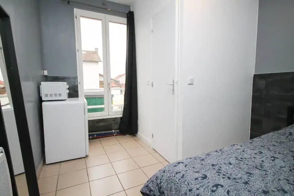 01 - Chambre Avec Lit Double Ideal Jo 2024 Saint-Denis  Dış mekan fotoğraf